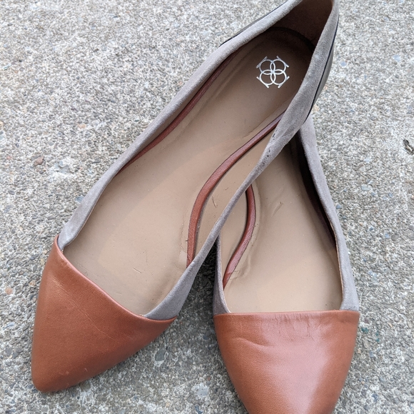 Ann Taylor Cap Toe Flats Leather 8M EUC - Picture 4 of 5